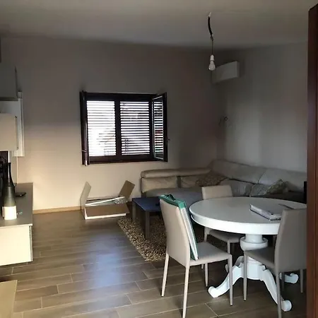 24 Apartment
